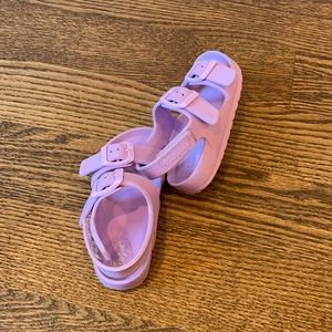 Cat & Jack lavender purple rubber like sandal